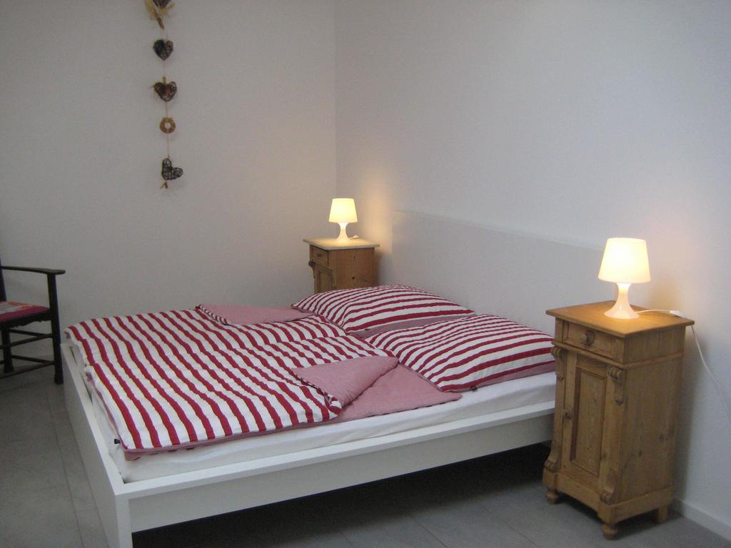 Jordanshof Rot * Xanten